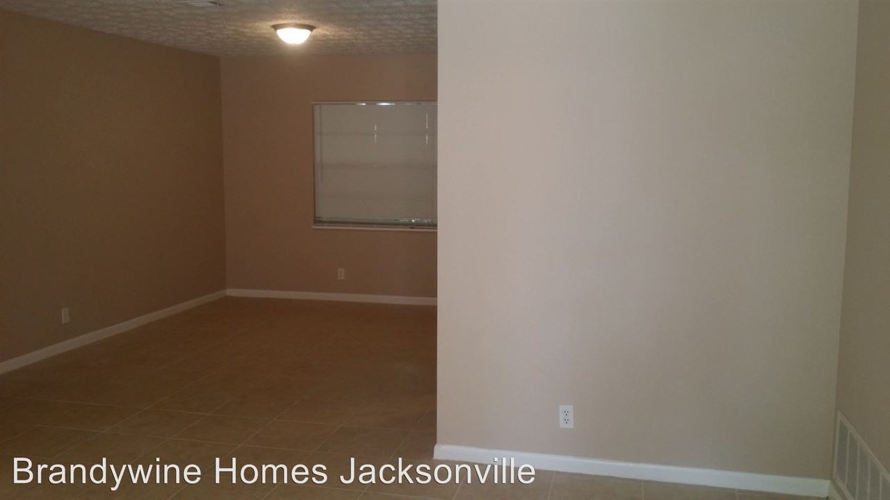 6136 Post Oak Rd W - Photo 3 of 16