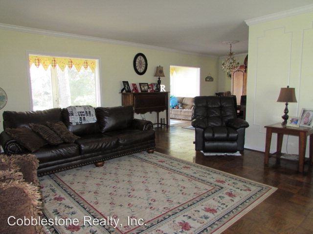 1512 Satilla Blvd - Photo 3 of 3