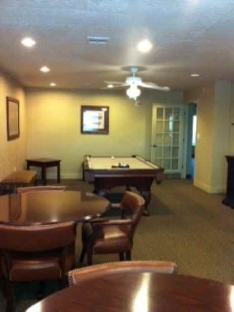 340 Market Place Rd - Photo 2 of 8