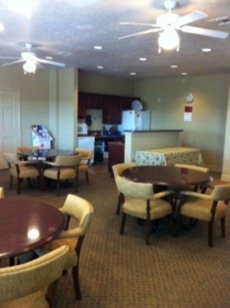 340 Market Place Rd - Photo 3 of 8