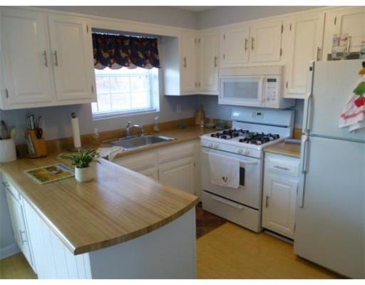 33 Sherburne Ave #9 - Photo 2 of 11