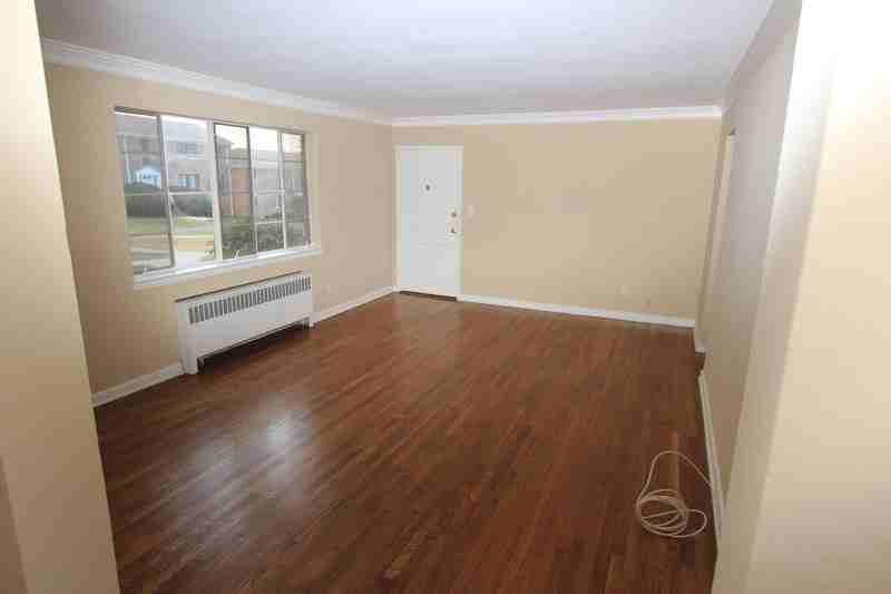 26 Troy Dr #26C - Photo 2 of 9