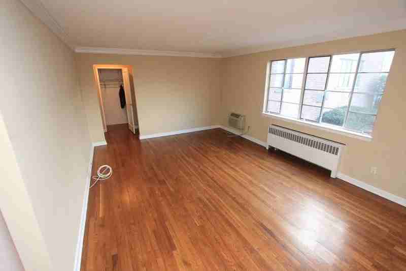 26 Troy Dr #26C - Photo 3 of 9