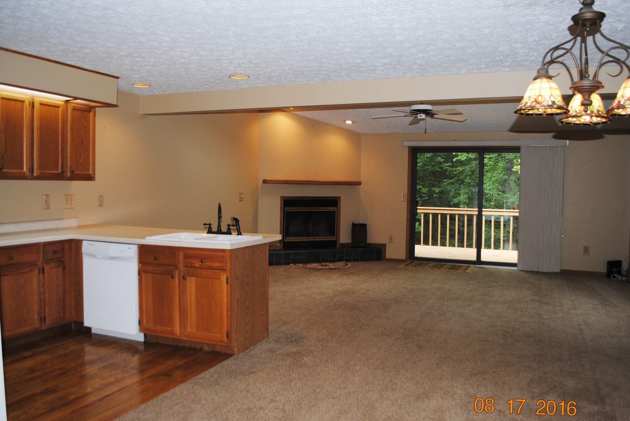 38 Laurel Brook Dr - Photo 2 of 13