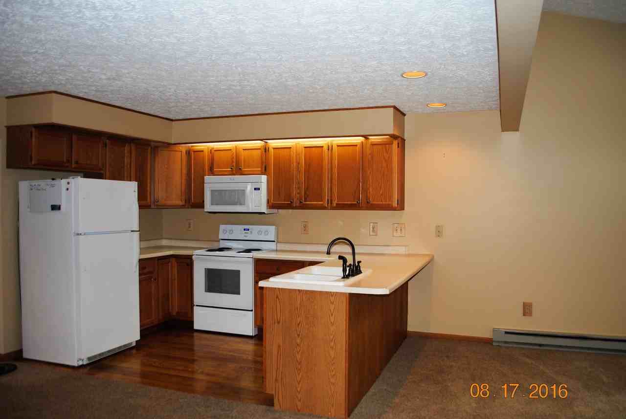 38 Laurel Brook Dr - Photo 3 of 13