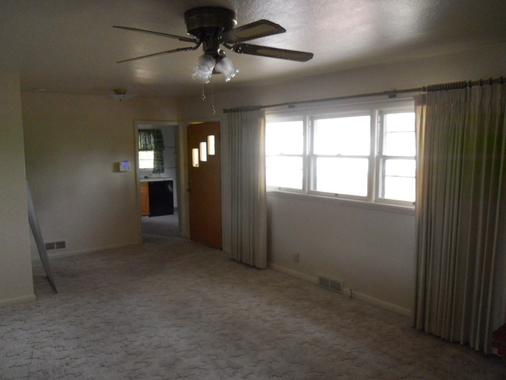 1238 W Abriendo Ave - Photo 3 of 19