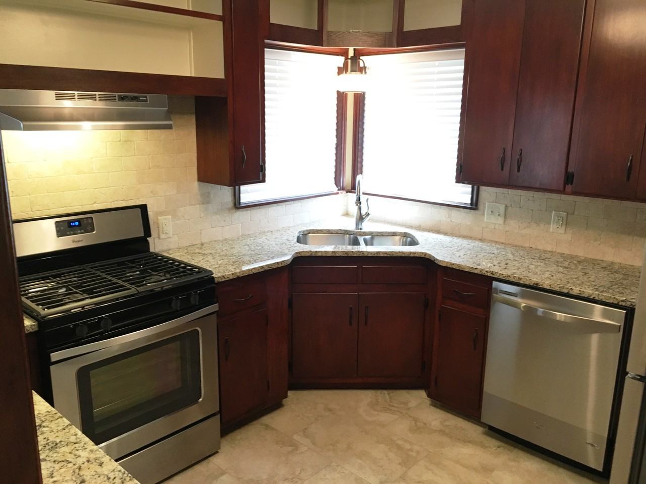 2647 S Winston Ave - Photo 2 of 11