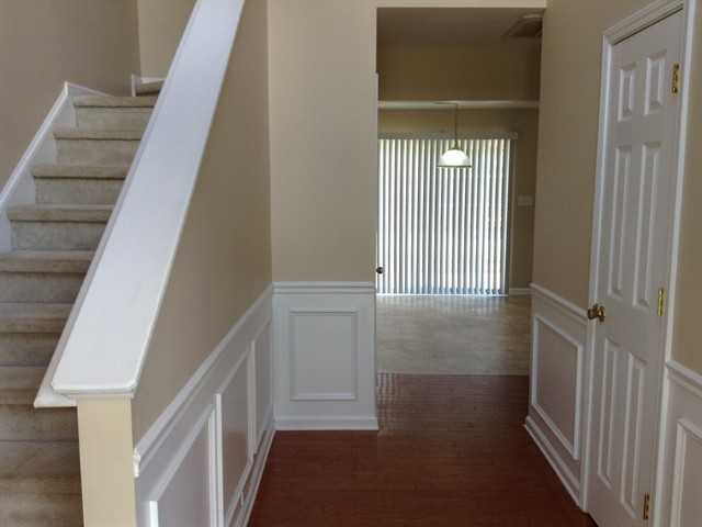 6127 Roseway Ct - Photo 2 of 11