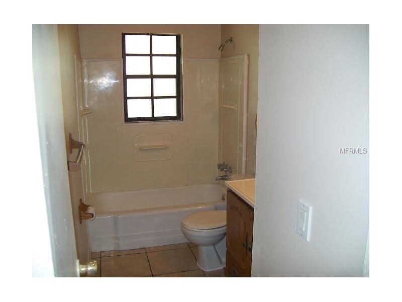 1625 Pineberry St - Photo 3 of 7