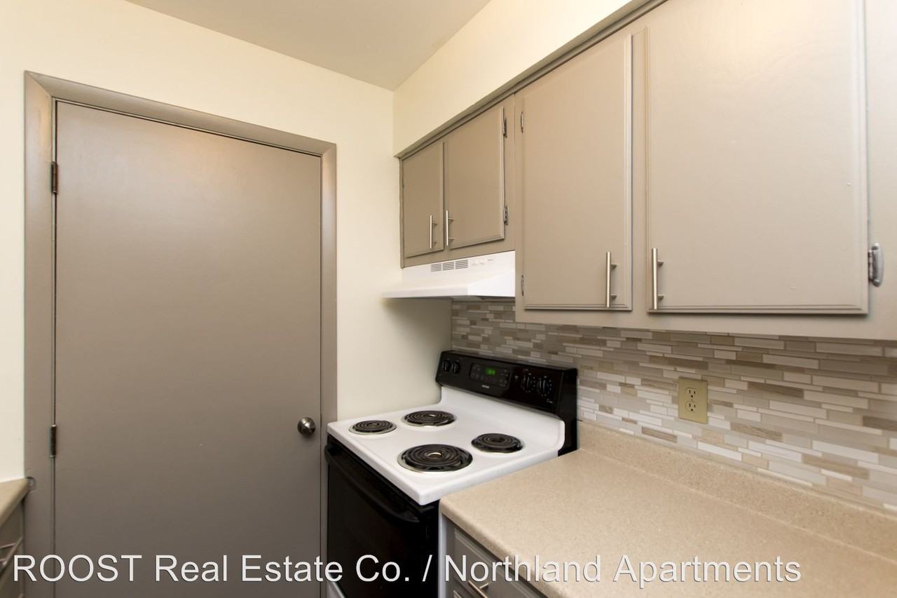 1335 Vester Ave - Photo 3 of 20