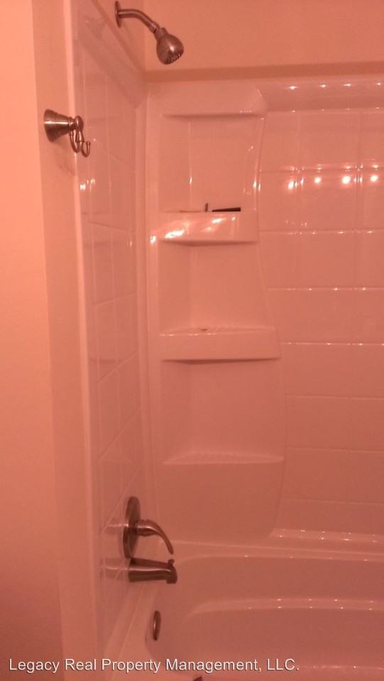 7411 Leahy Rd - Photo 3 of 8