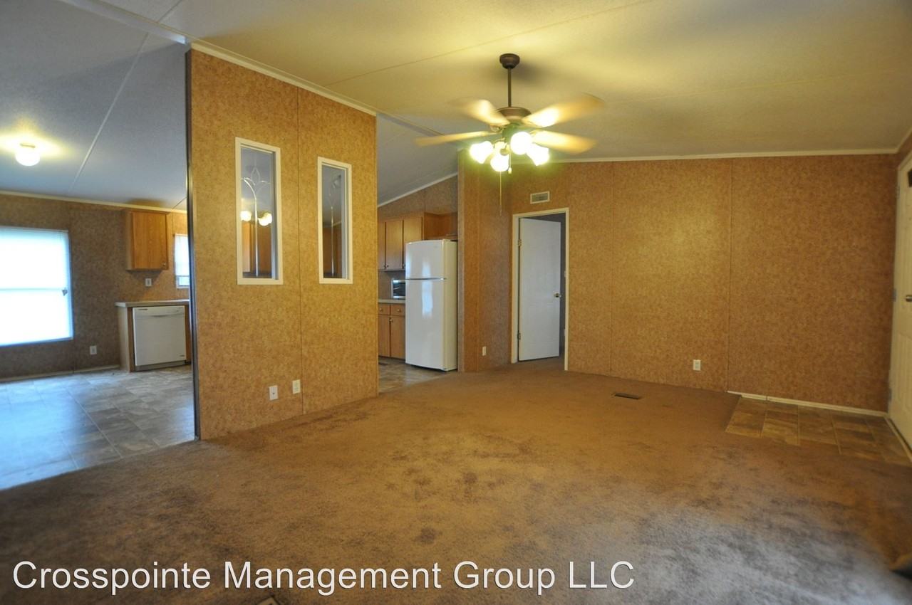 136 County Rd 2279 - Photo 2 of 17