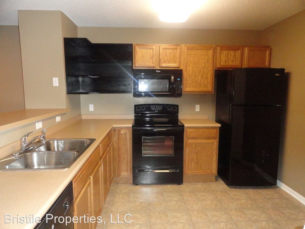 5416 N Hickory St - Photo 2 of 8