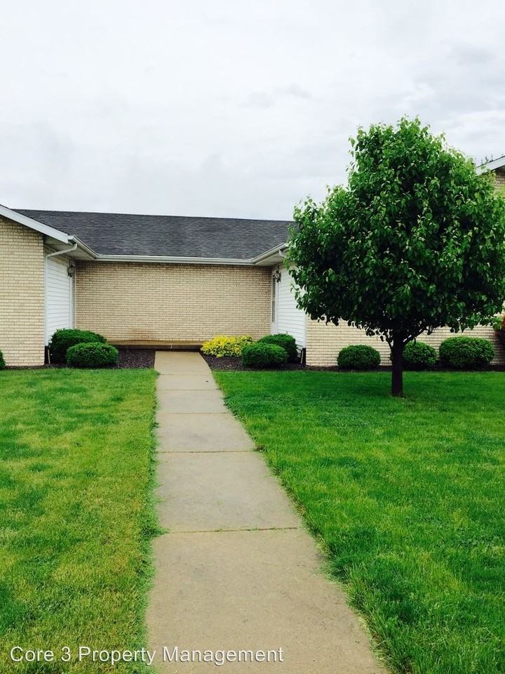 1301 Old Crows Way - Photo 2 of 13