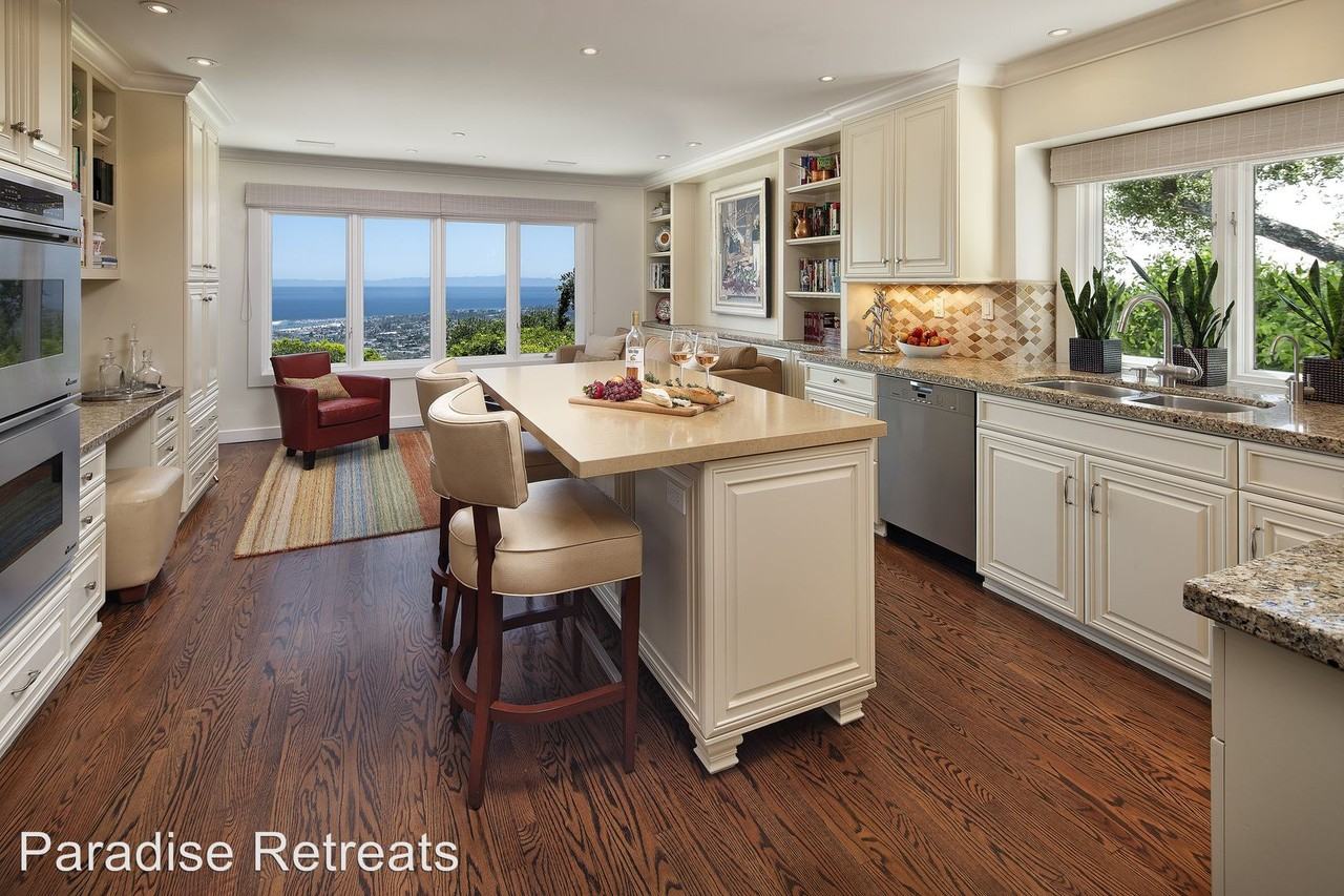 1415 Mission Ridge Rd - Photo 2 of 33