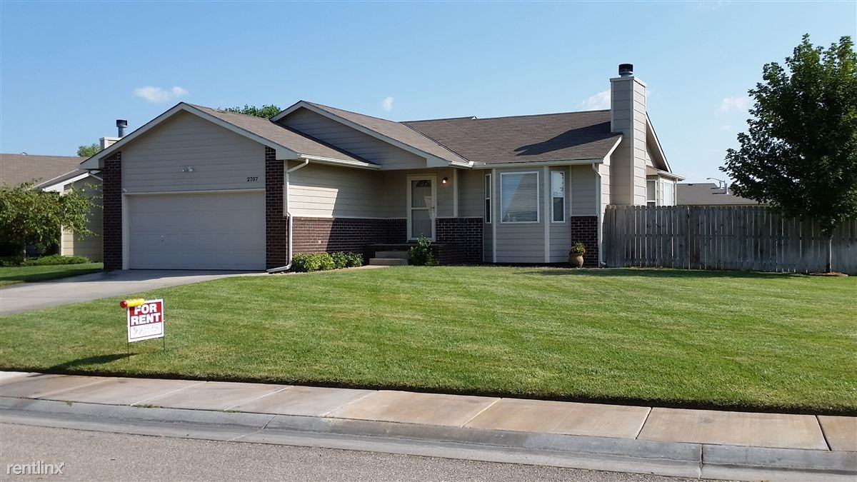 2707 E Old Spring Rd - Photo 2 of 14