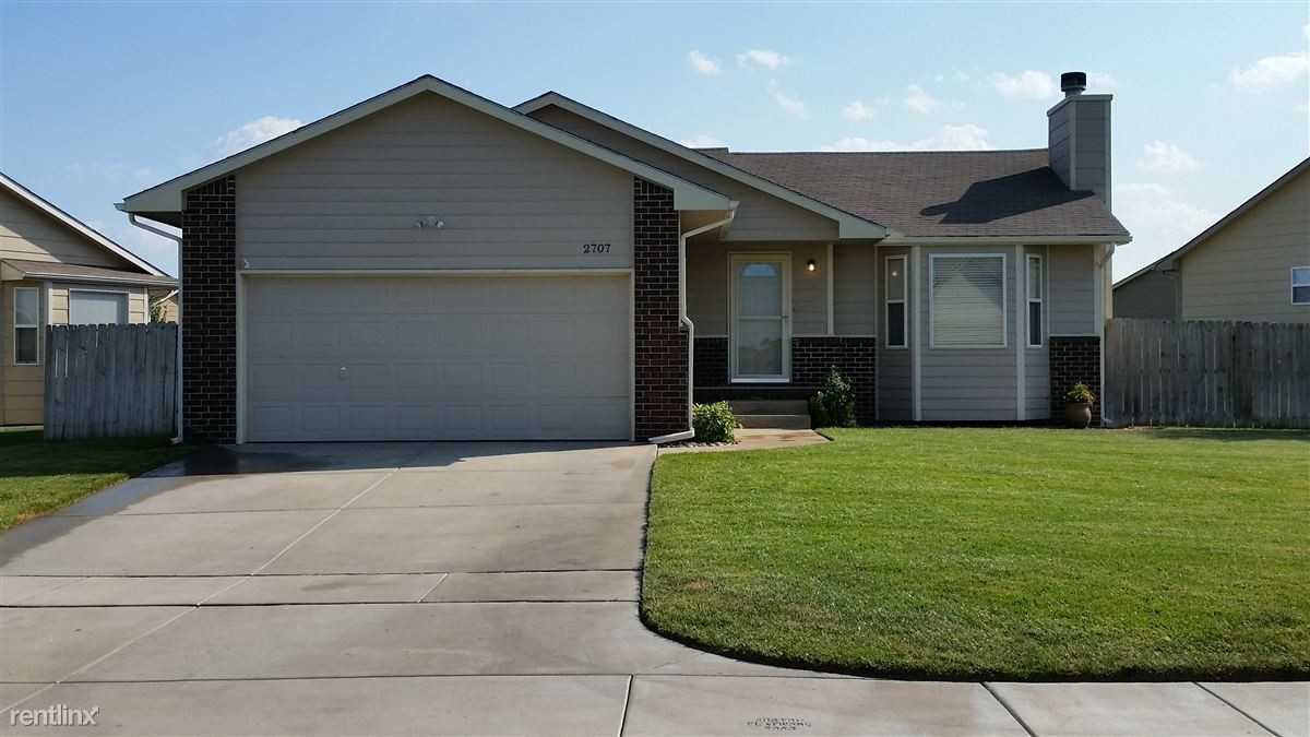 2707 E Old Spring Rd - Photo 3 of 14