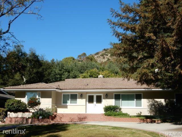 5437 Castle Knoll Rd - Photo 2 of 3