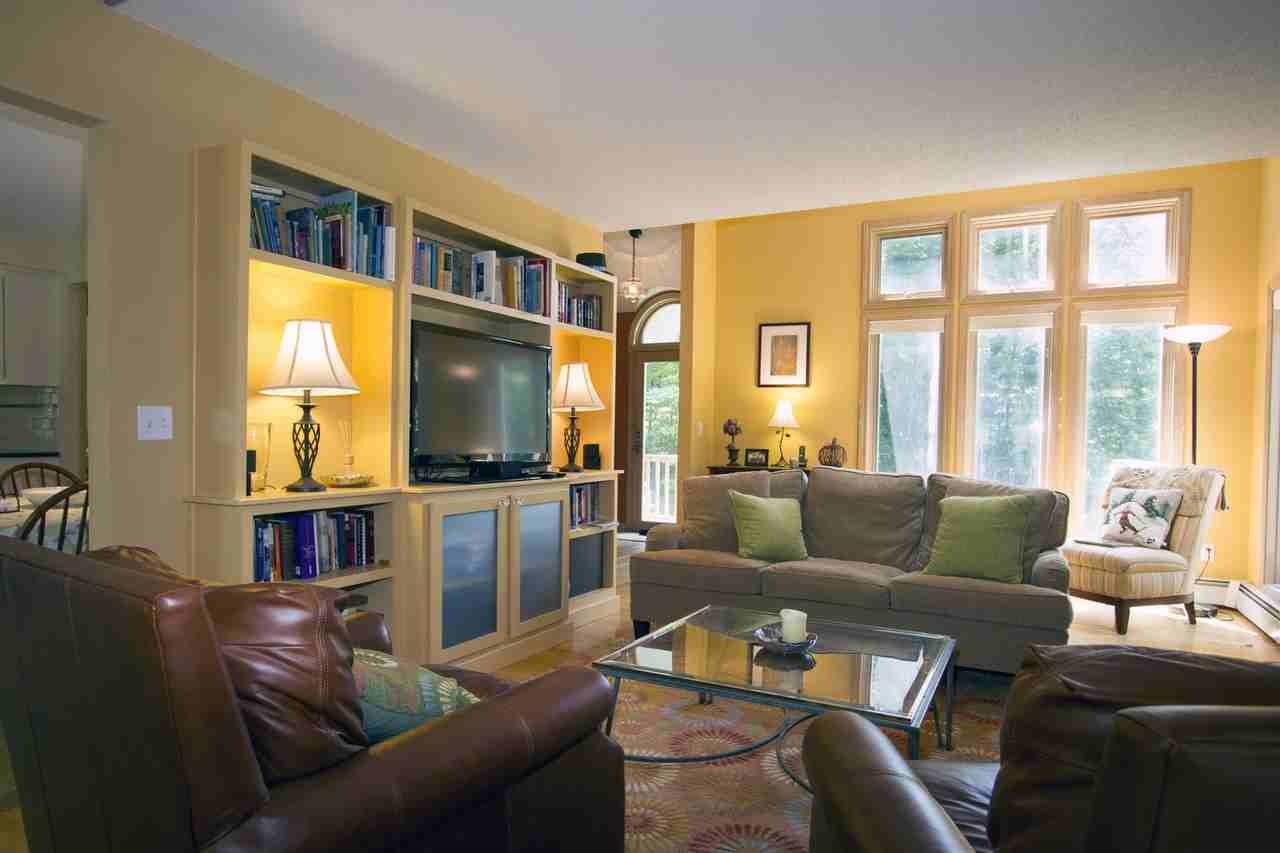 43 Todd Hill Rd - Photo 3 of 13