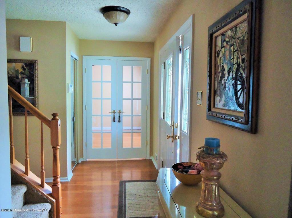 113 Ravenwood Blvd - Photo 2 of 23