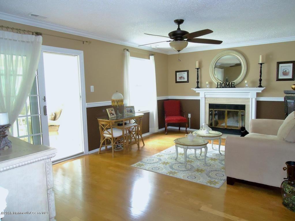 113 Ravenwood Blvd - Photo 3 of 23