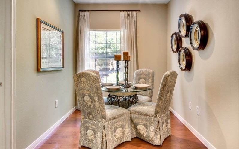 1409 N Zang Blvd - Photo 2 of 10