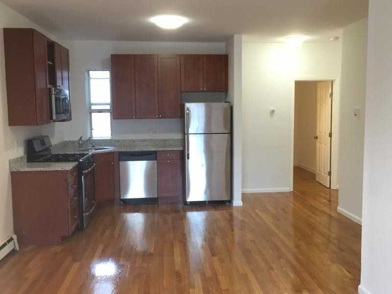 33 S Huntington Ave #2 - Photo 3 of 8