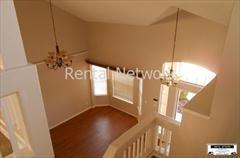 12604 Sun Terrace Ave - Photo 3 of 15