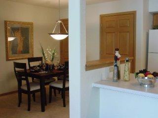 885 Herriot Drive - Photo 3 of 11