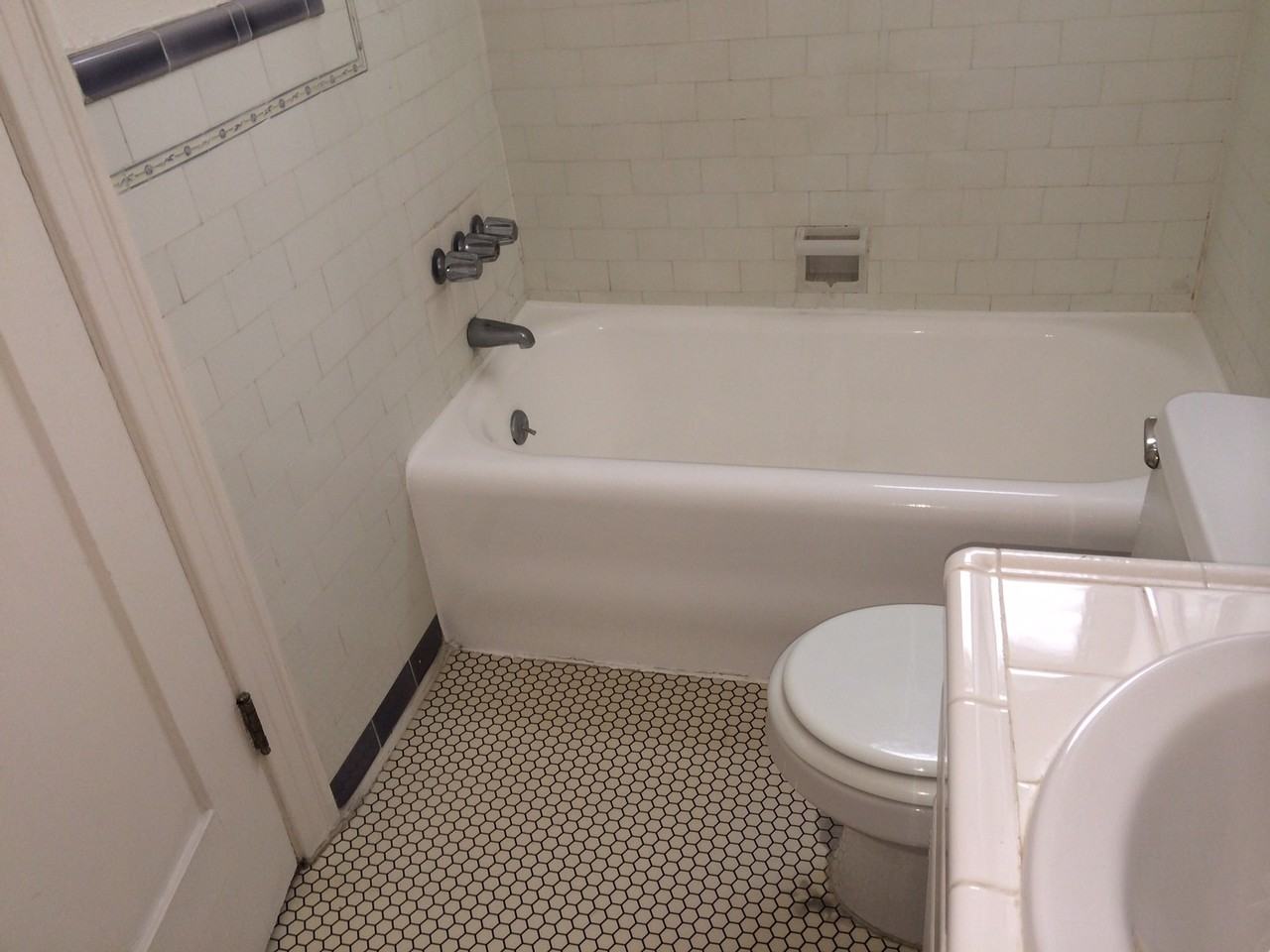 361-363 N Stanley Ave - Photo 3 of 15