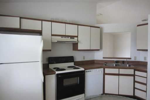 1135 Doncaster Ct - Photo 2 of 12