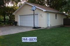 2000 E Mona Ln - Photo 2 of 8