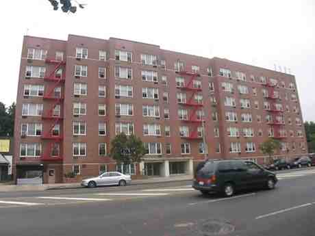 195th Street LLC - Photo 3 of 6