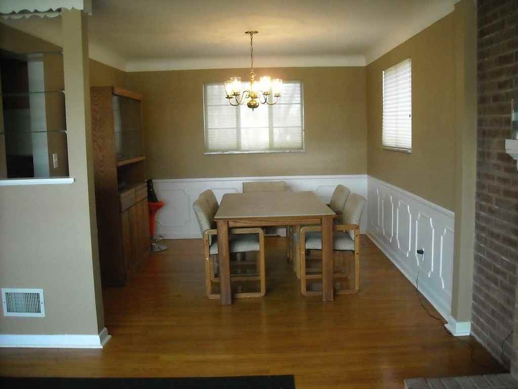 3240 Basswood Ln - Photo 3 of 14