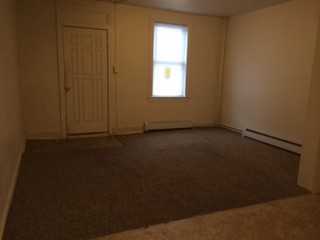 231 S Penn St - Photo 2 of 9