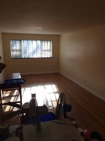 3614 Grove Ave - Photo 2 of 8