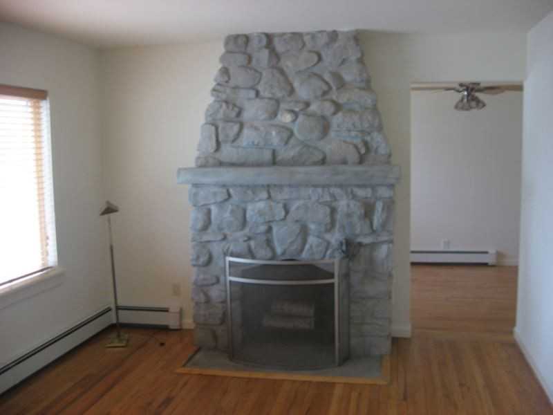 27 E Shore Trail - Photo 3 of 5