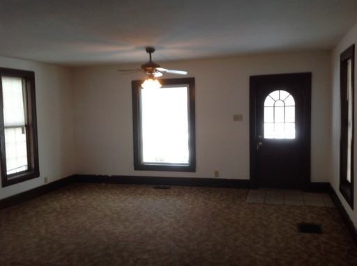 134 Goshen Ave - Photo 2 of 13