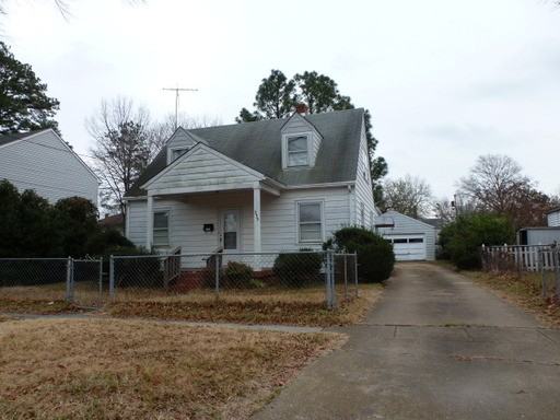 333 Forrest Ave - Photo 2 of 2