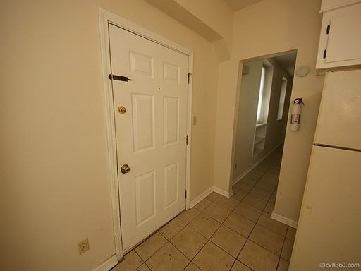 24 Bee St - Photo 2 of 16