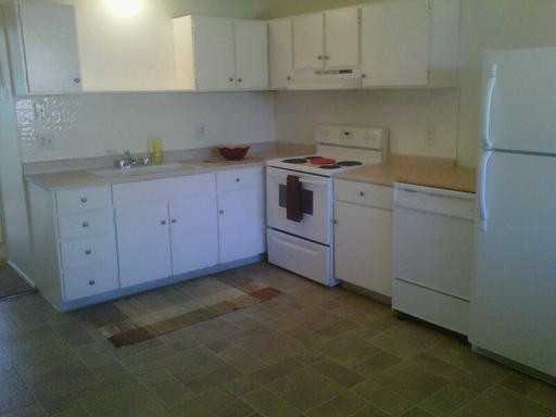 3629 S 900 E - Photo 2 of 8