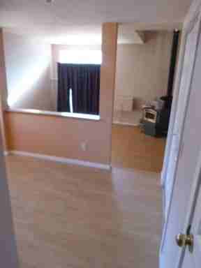 124 Riverview Pl - Photo 3 of 12