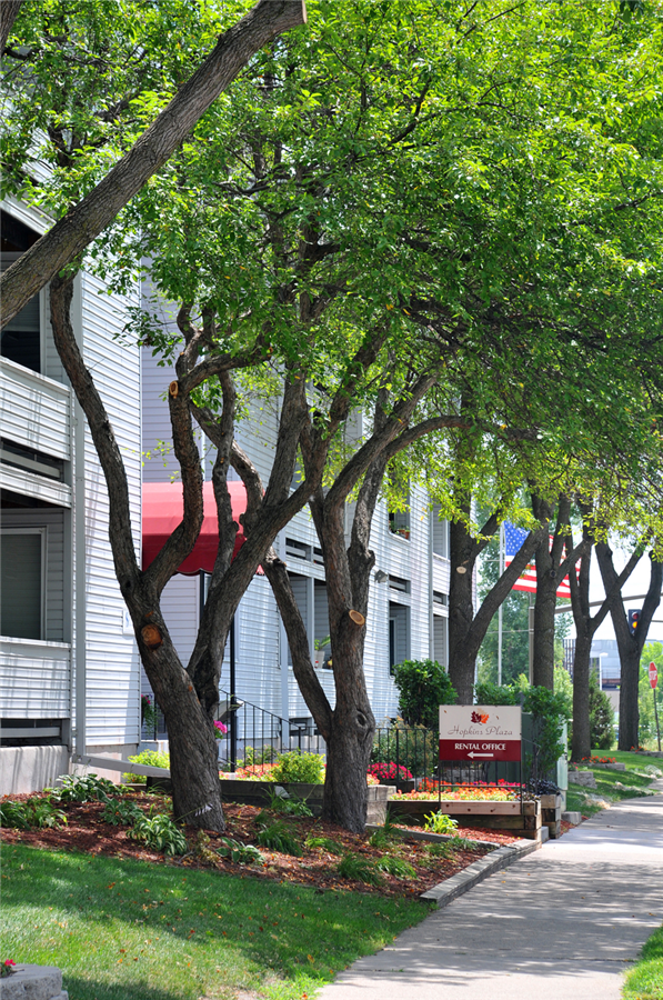 151 Eighth Avenue South - Photo 2 of 32