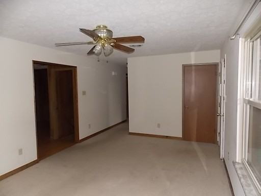 140 Plainview Heights Cir - Photo 3 of 14