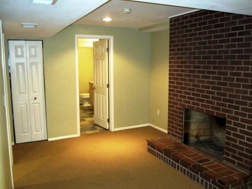 870 19th St - Photo 2 of 3