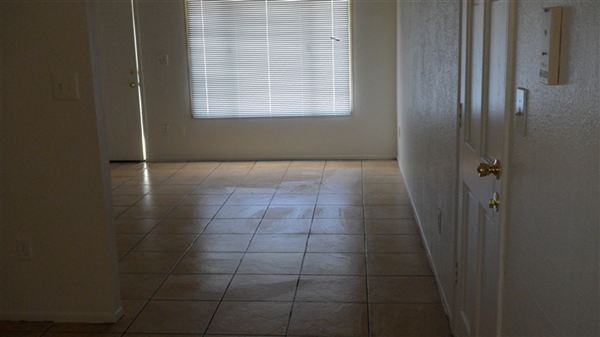 1833 N 51st Dr - Photo 3 of 16