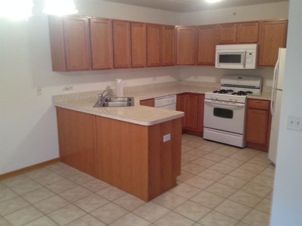 Oak Park Ave and 151st St - Photo 3 of 10