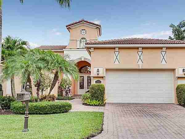 120 Viera Dr - Photo 2 of 6