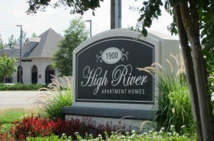 High River Apartment Homes Apartments Jack Warner Pkwy NE, Tuscaloosa