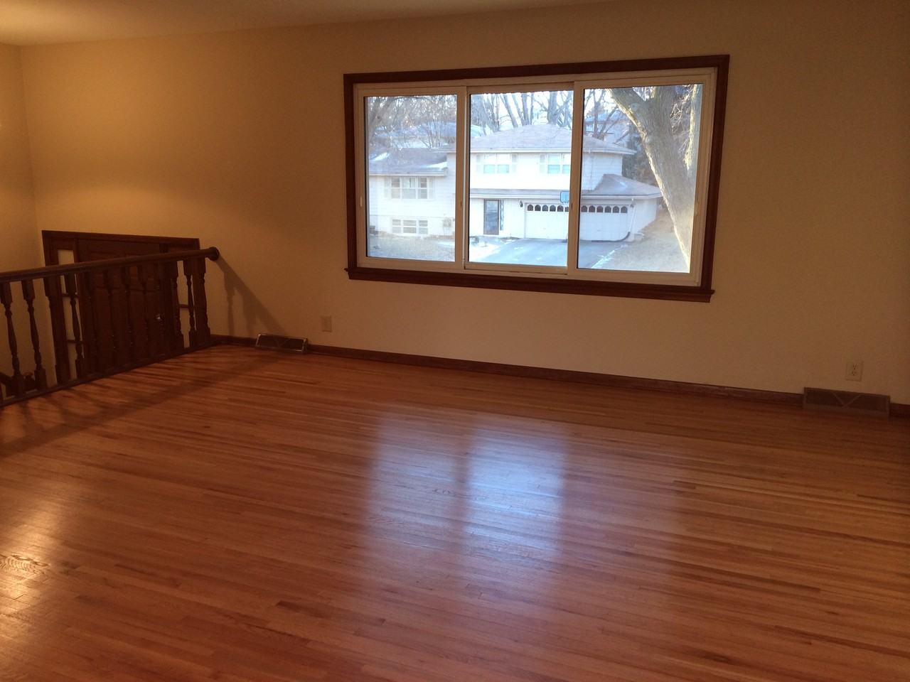 9828 Taylor St - Photo 2 of 17